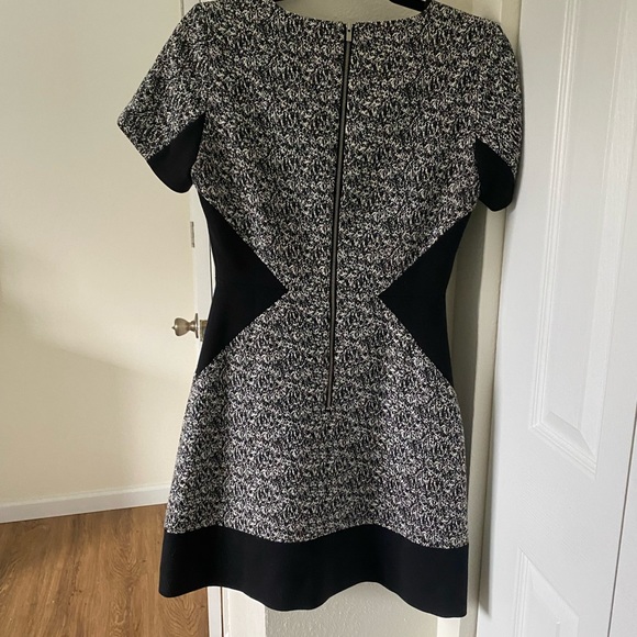 Black and White Dress - Picture 2 of 4